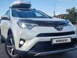 Toyota RAV4 2016 годаүшін9 800 000 тг. в Павлодар – фото 2