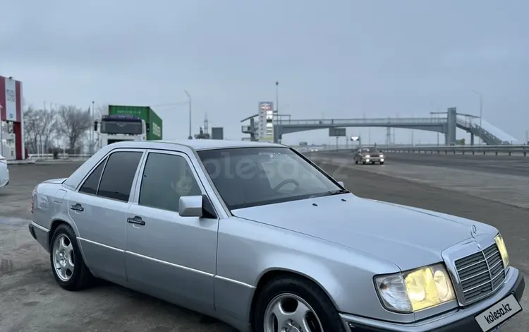 Mercedes-Benz E 230 1991 года за 2 400 000 тг. в Алматы