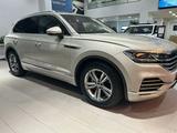 Volkswagen Touareg 2022 годаfor35 490 000 тг. в Алматы – фото 2