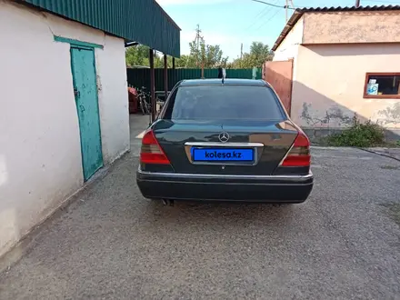 Mercedes-Benz C 220 1996 года за 1 999 999 тг. в Талдыкорган – фото 3