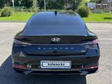 Hyundai Elantra 2021 года за 11 000 000 тг. в Алматы