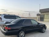 Toyota Camry 2000 годаүшін3 500 000 тг. в Жанаозен – фото 5