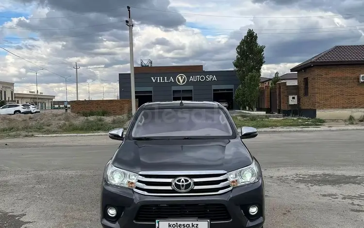 Toyota Hilux 2018 года за 14 200 000 тг. в Атырау