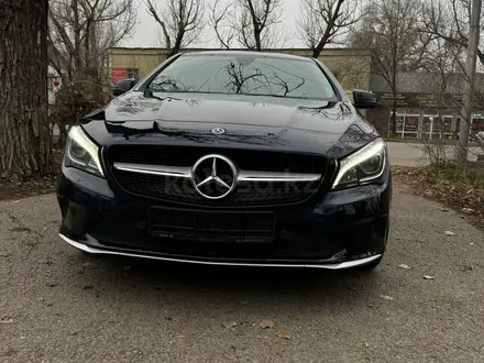 Mercedes-Benz CLA 200 2018 года за 9 000 000 тг. в Алматы