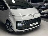 Hyundai Staria 2023 годаүшін17 000 000 тг. в Алматы – фото 2