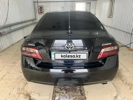 Toyota Camry 2011 года за 6 000 000 тг. в Атырау – фото 3