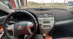 Toyota Camry 2011 года за 6 500 000 тг. в Атырау – фото 5