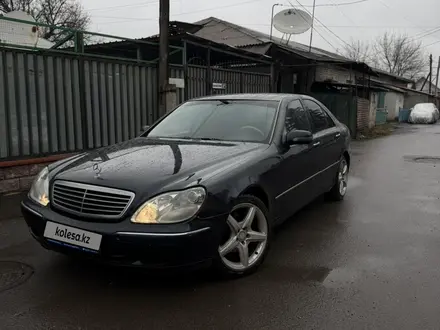Mercedes-Benz S 320 1999 года за 4 000 000 тг. в Алматы