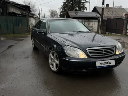 Mercedes-Benz S 320 1999 года за 4 000 000 тг. в Алматы – фото 2