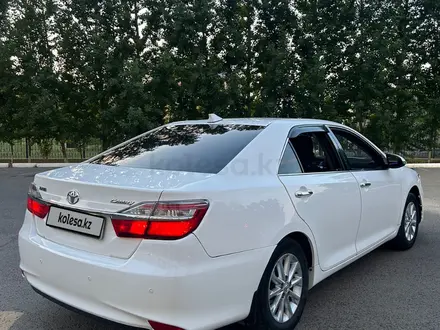 Toyota Camry 2015 года за 10 100 000 тг. в Аксай – фото 6