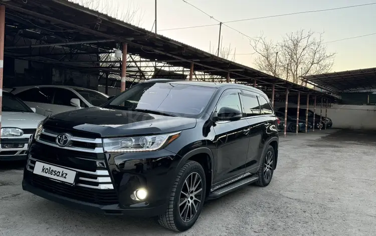 Toyota Highlander 2019 года за 19 500 000 тг. в Шымкент