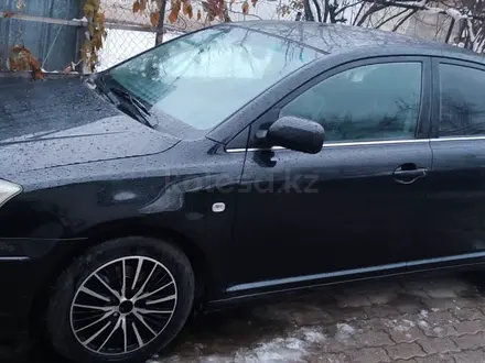 Toyota Avensis 2004 года за 4 500 000 тг. в Алматы