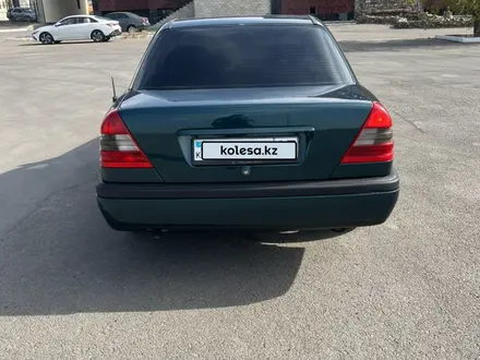 Mercedes-Benz C 180 1995 года за 1 650 000 тг. в Караганда – фото 6