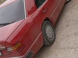 Mercedes-Benz E 200 1992 годаfor1 100 000 тг. в Тараз – фото 4