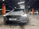 Hyundai Sonata 2022 годаүшін13 000 000 тг. в Алматы – фото 2