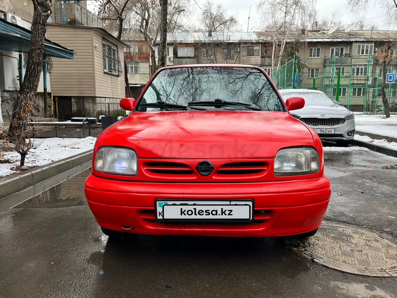 Nissan Micra, 1992