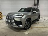 Lexus LX 600 2022 годаfor72 000 000 тг. в Астана