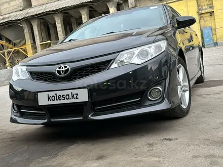 Toyota Camry 2012 года за 9 050 000 тг. в Алматы