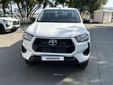 Toyota Hilux 2025 года за 24 700 000 тг. в Атырау