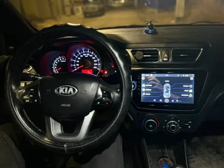 Kia Rio 2014 года за 3 500 000 тг. в Атырау – фото 8