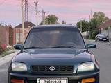 Toyota RAV4 1997 годаүшін3 650 000 тг. в Шымкент