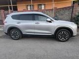 Hyundai Santa Fe 2023 годаүшін16 500 000 тг. в Алматы – фото 2