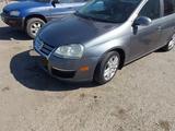 Volkswagen Jetta 2007 годаүшін4 000 000 тг. в Актобе – фото 2