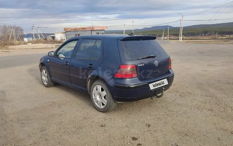 Volkswagen Golf 2000 года за 2 100 000 тг. в Кокшетау