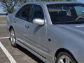 Mercedes-Benz E 320 1996 года за 2 450 000 тг. в Алматы – фото 5