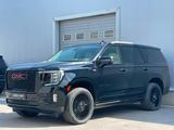 GMC Yukon 2022 года за 42 900 000 тг. в Алматы – фото 2