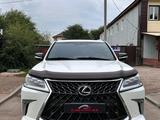 Lexus LX 570 2017 года за 34 400 000 тг. в Астана