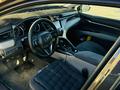 Toyota Camry 2020 года за 8 850 000 тг. в Атырау – фото 9