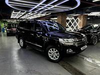 Toyota Land Cruiser 2017 года за 37 700 000 тг. в Алматы