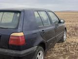 Volkswagen Golf 1993 годаүшін990 000 тг. в Караганда – фото 3