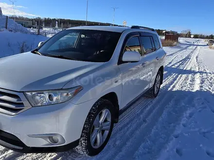 Toyota Highlander 2013 года за 12 000 000 тг. в Астана