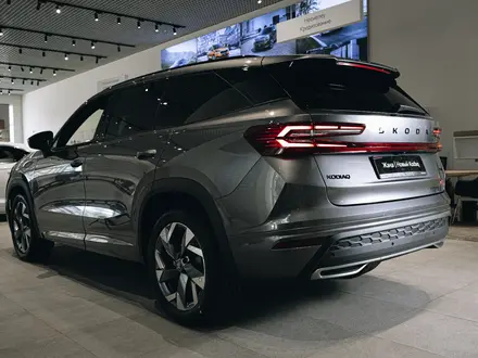 Skoda Kodiaq Sportline Plus 2026 года за 19 990 000 тг. в Алматы – фото 11