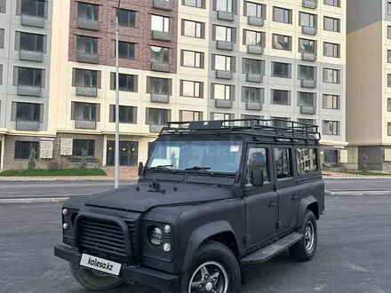 Land Rover Defender 2003 года за 8 000 000 тг. в Алматы – фото 2