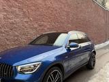 Mercedes-Benz GLC 43 AMG 2022 годаfor32 000 000 тг. в Алматы – фото 3