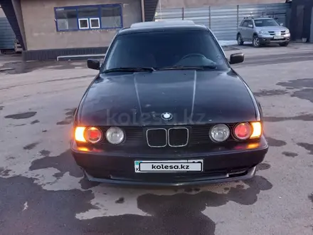 BMW 525 1993 года за 1 550 000 тг. в Талдыкорган – фото 4