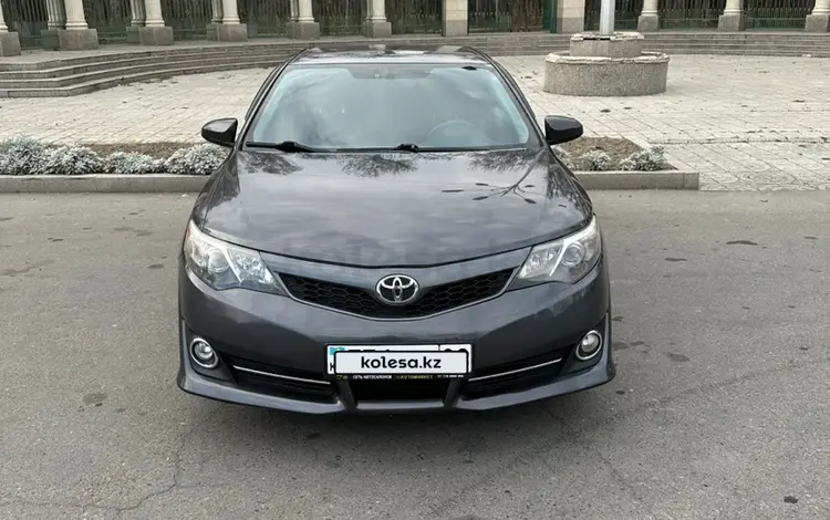 Toyota Camry 2014 года за 9 850 000 тг. в Тараз