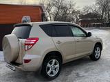 Toyota RAV4 2011 годаүшін7 200 000 тг. в Семей – фото 2