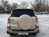 Toyota RAV4 2011 годаүшін7 200 000 тг. в Семей – фото 4