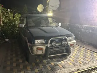 Nissan Terrano