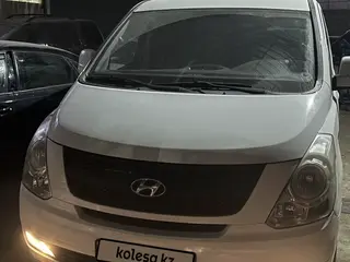 Hyundai H1, 2010