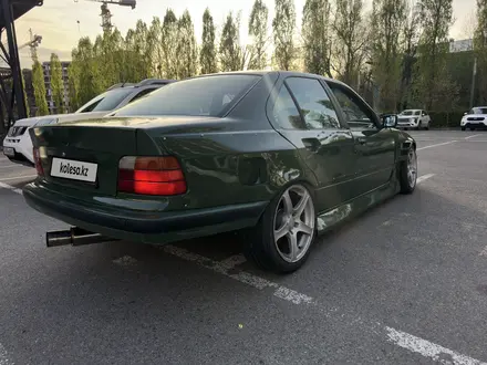 BMW 325 1991 года за 2 600 000 тг. в Алматы – фото 4