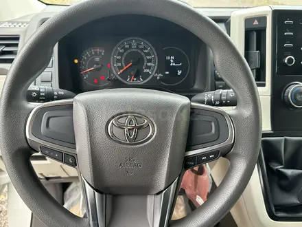 Toyota Hiace 2023 года за 25 500 000 тг. в Актобе – фото 14