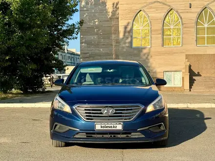 Hyundai Sonata 2015 года за 7 700 000 тг. в Уральск – фото 2