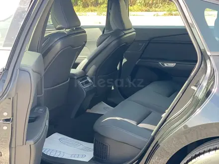 Lexus ES 350 Premium 2026 года за 43 990 000 тг. в Актобе – фото 13