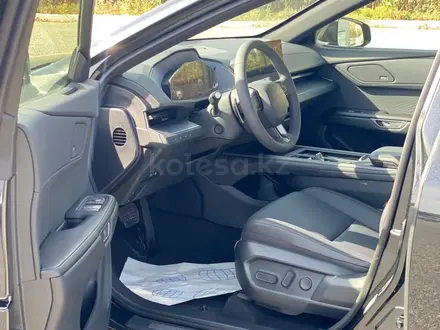 Lexus ES 350 Premium 2026 года за 43 990 000 тг. в Актобе – фото 16