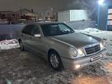 Mercedes-Benz E 230 1997 года за 1 500 000 тг. в Астана